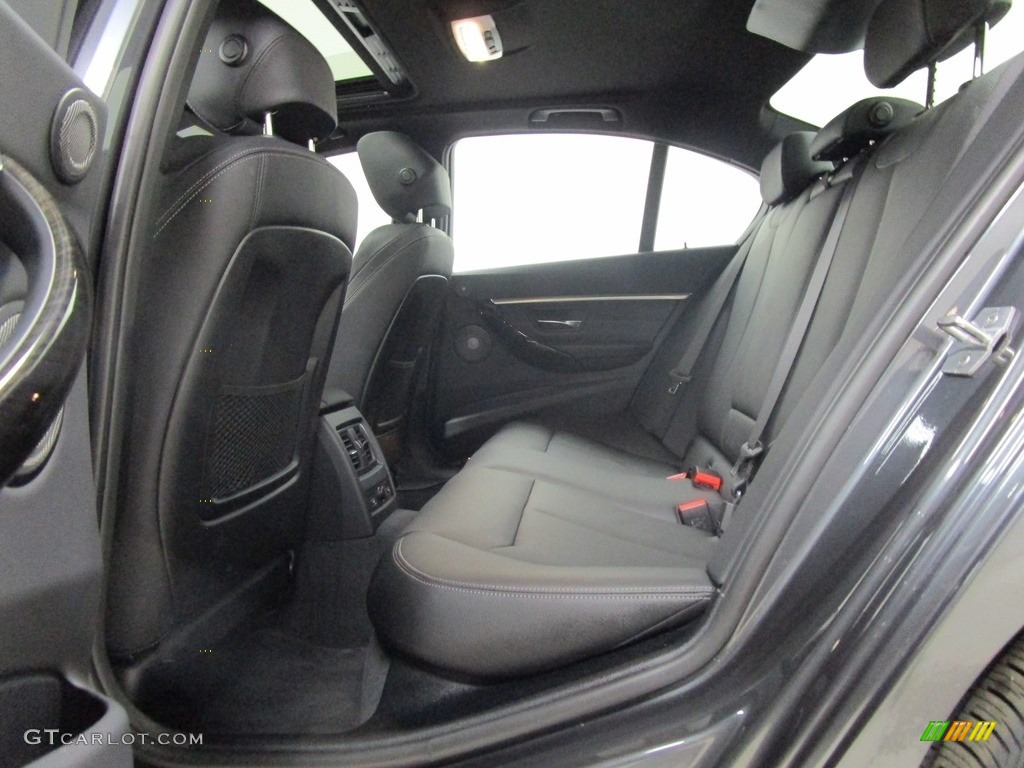 2018 3 Series 330i xDrive Sedan - Mineral Grey Metallic / Black photo #12