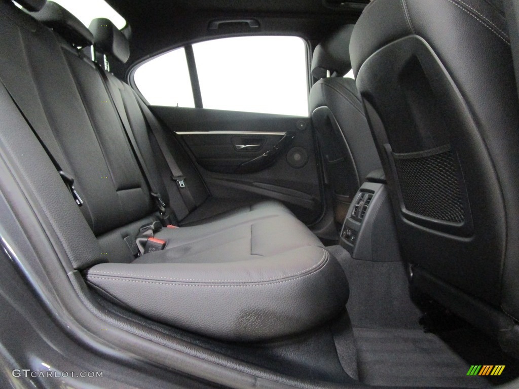 2018 3 Series 330i xDrive Sedan - Mineral Grey Metallic / Black photo #18