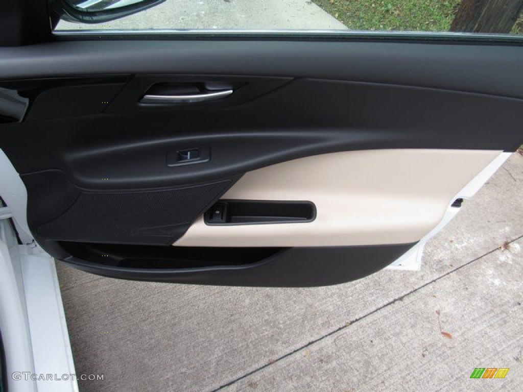 2019 Jaguar XE Premium AWD Latte Door Panel Photo #131355758