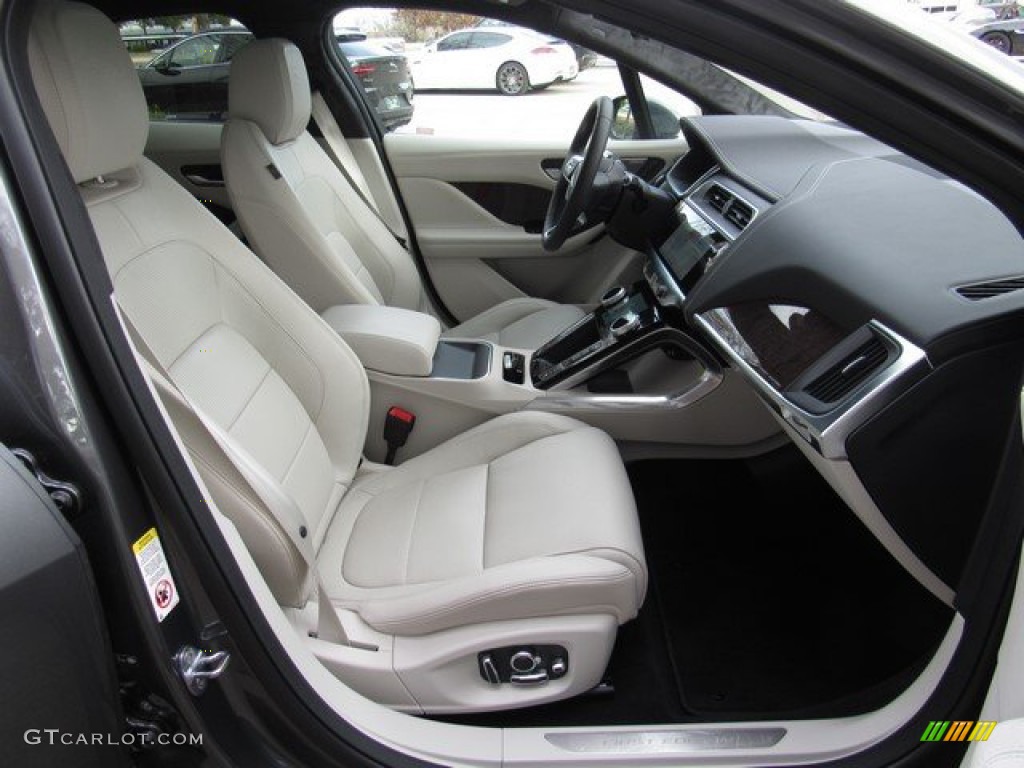 Ebony/Light Oyster Interior 2019 Jaguar I-PACE First Edition AWD Photo #131356772