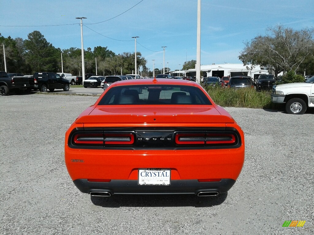 2019 Challenger GT - Go Mango / Black photo #4