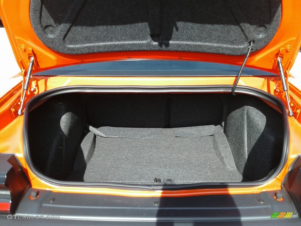 2019 Dodge Challenger GT Trunk Photo #131359696