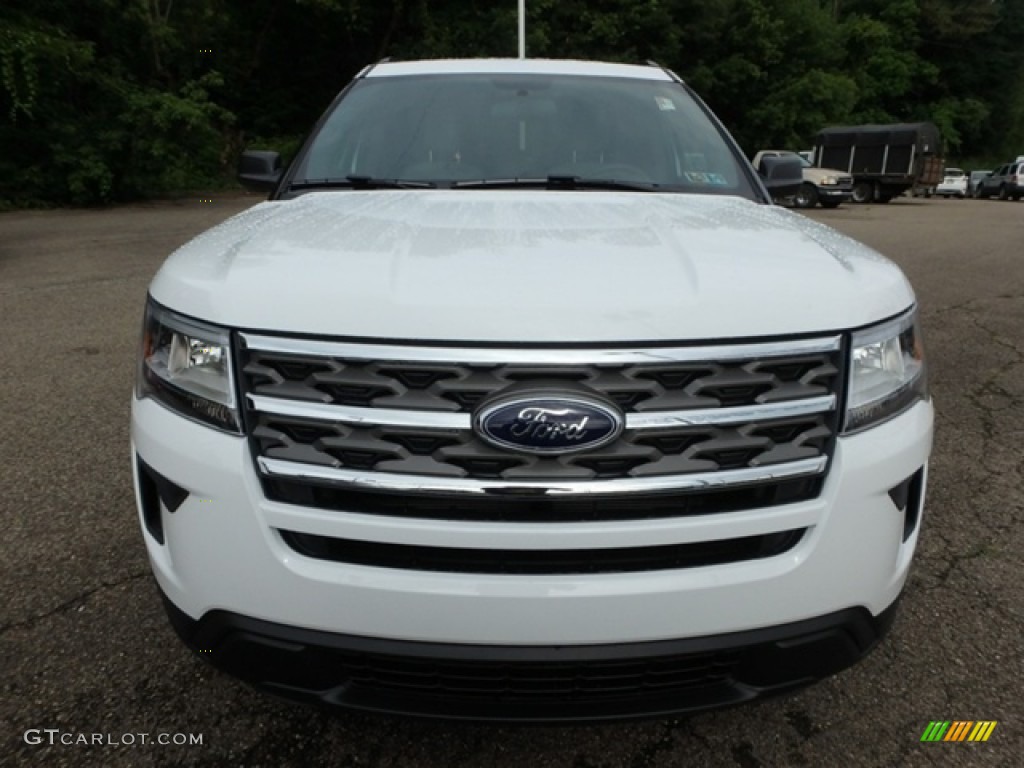 2018 Explorer FWD - Oxford White / Ebony Black photo #9