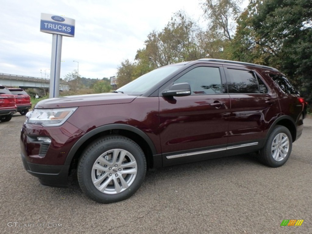 2019 Explorer XLT 4WD - Burgundy Velvet / Medium Black photo #7