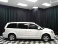 Stone White - Grand Caravan Crew Photo No. 5