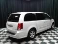 Stone White - Grand Caravan Crew Photo No. 6