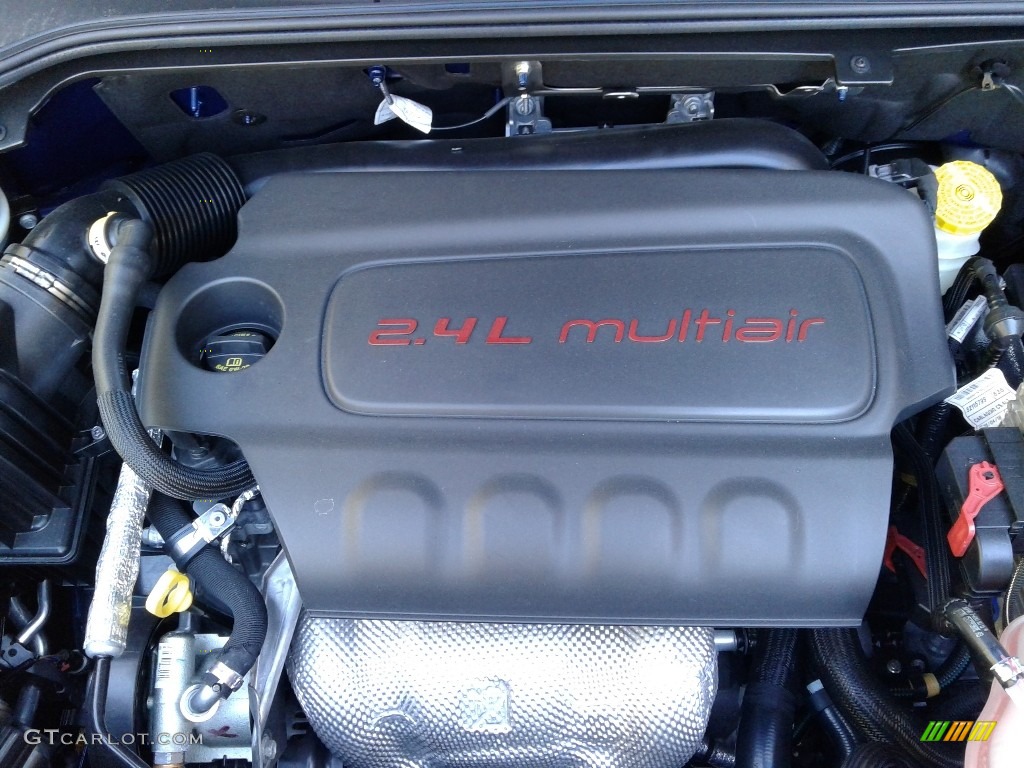 2019 Ram ProMaster City Wagon SLT Engine Photos