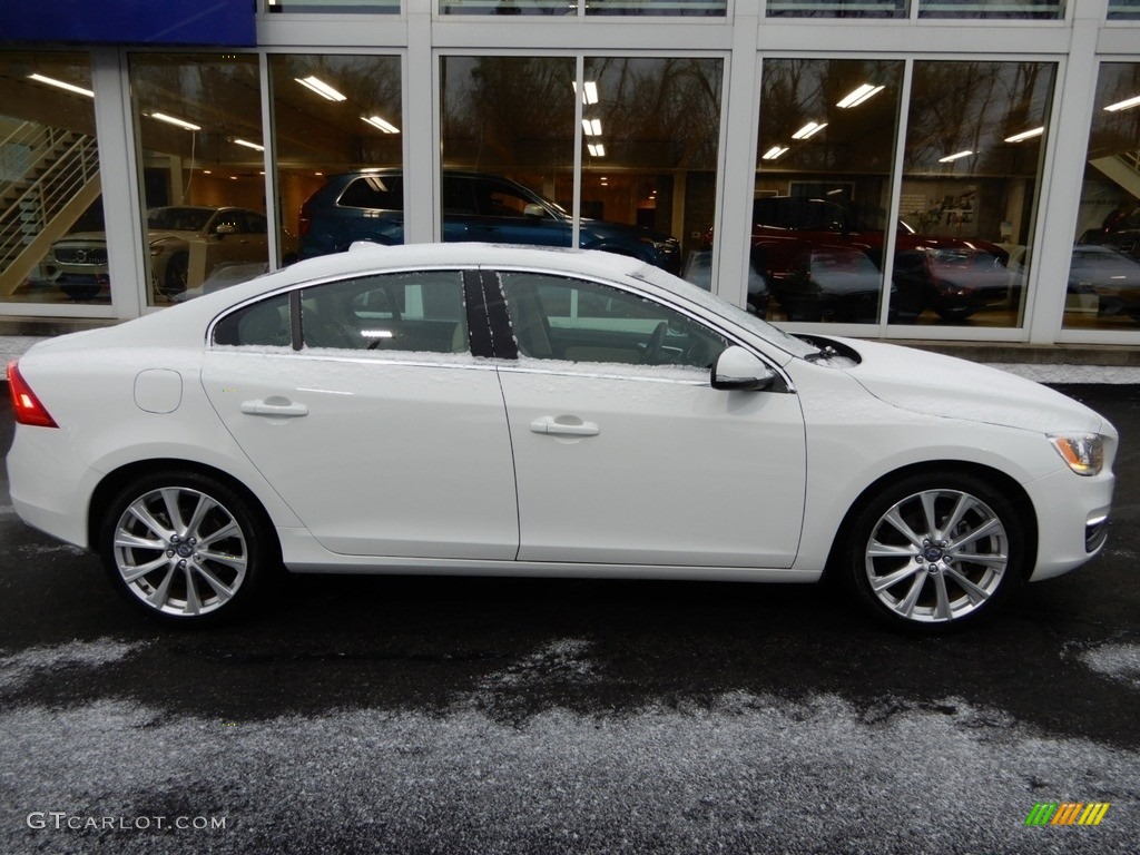 2018 S60 T5 AWD - Ice White / Beige photo #2