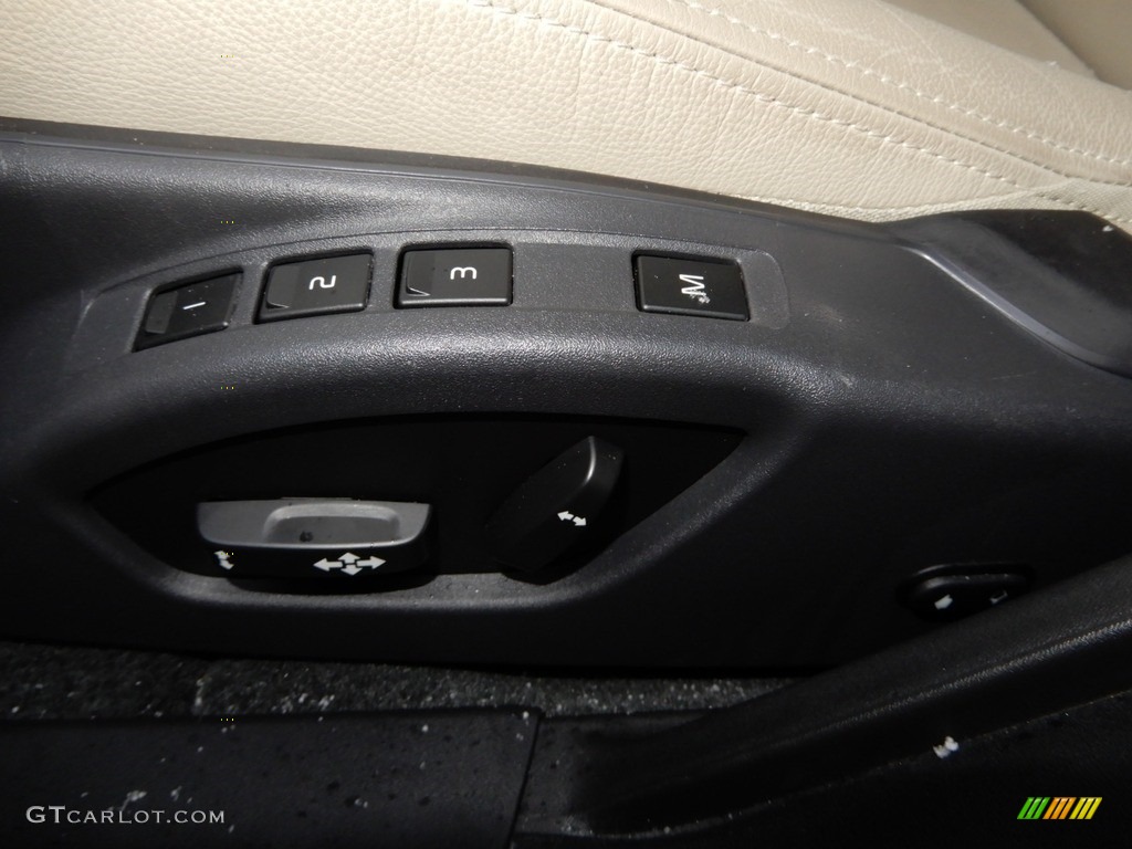 2018 S60 T5 AWD - Ice White / Beige photo #16