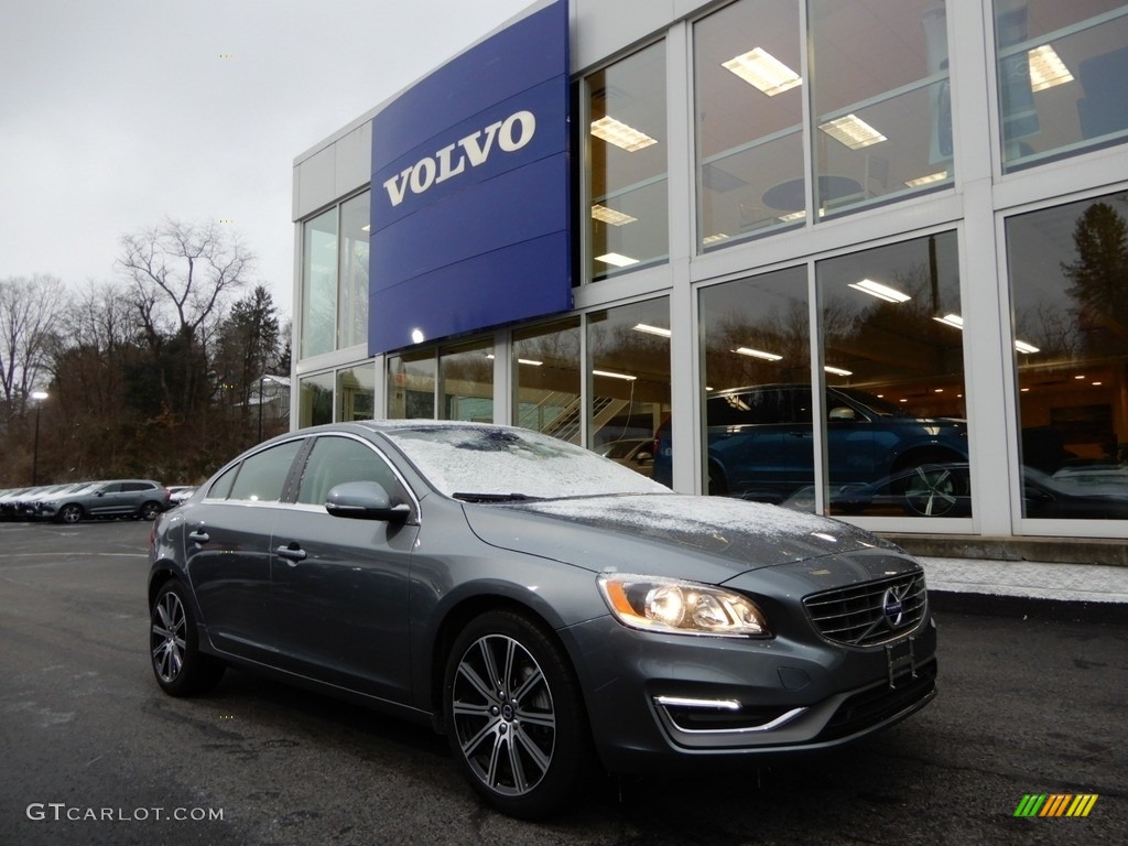 2018 S60 T5 AWD - Osmium Grey Metallic / Beige photo #1
