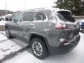 Sting-Gray - Cherokee Latitude Plus 4x4 Photo No. 4