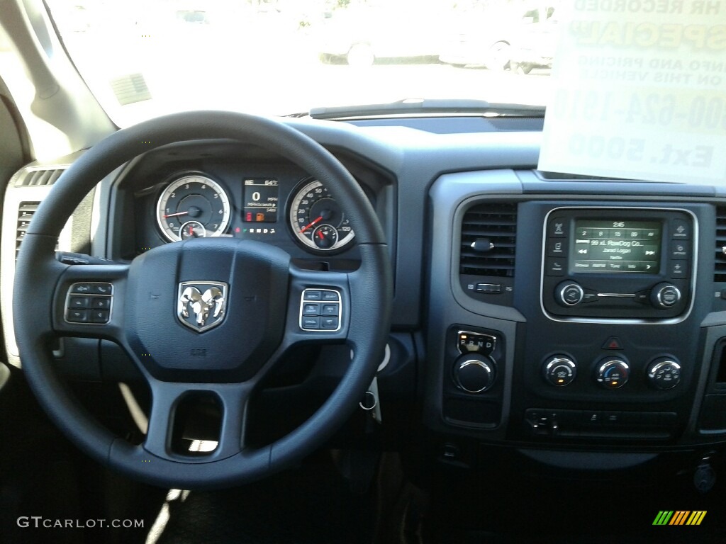 2019 1500 Classic Tradesman Quad Cab - Bright White / Black/Diesel Gray photo #13