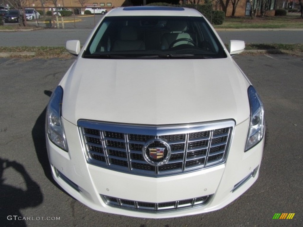 2014 XTS Luxury FWD - White Diamond Tricoat / Caramel/Jet Black photo #5
