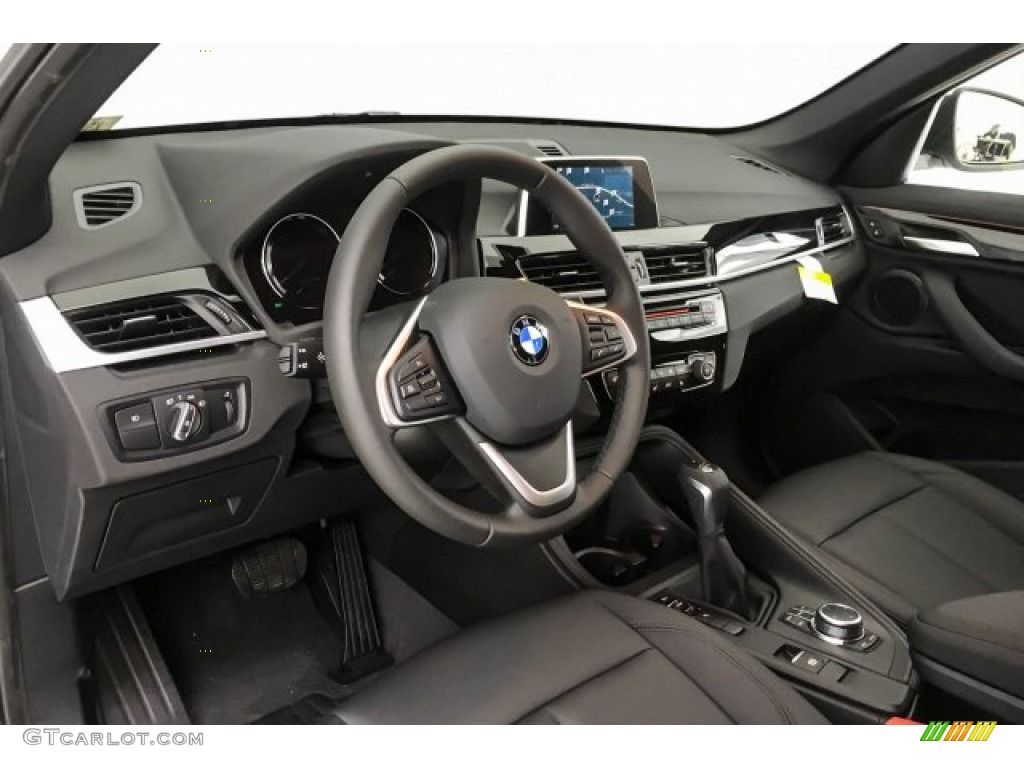 2019 BMW X1 sDrive28i Black Dashboard Photo #131381954