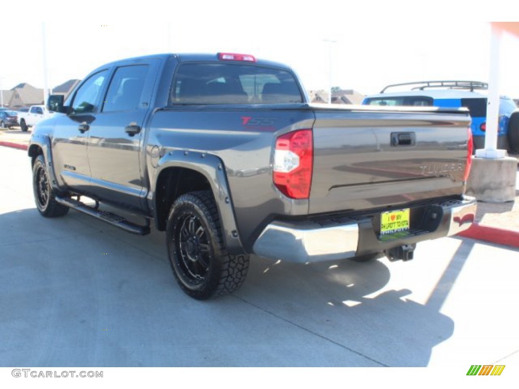 2017 Tundra SR5 CrewMax - Silver Sky Metallic / Black photo #6