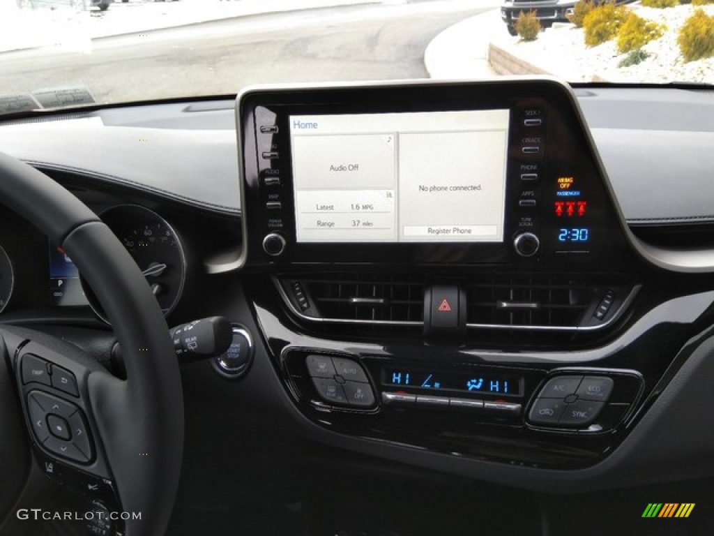 2019 Toyota C-HR XLE Controls Photo #131384051