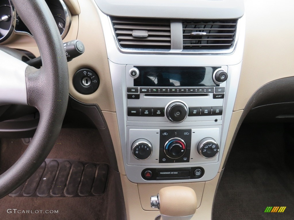 2010 Malibu LS Sedan - Imperial Blue Metallic / Cocoa/Cashmere photo #26