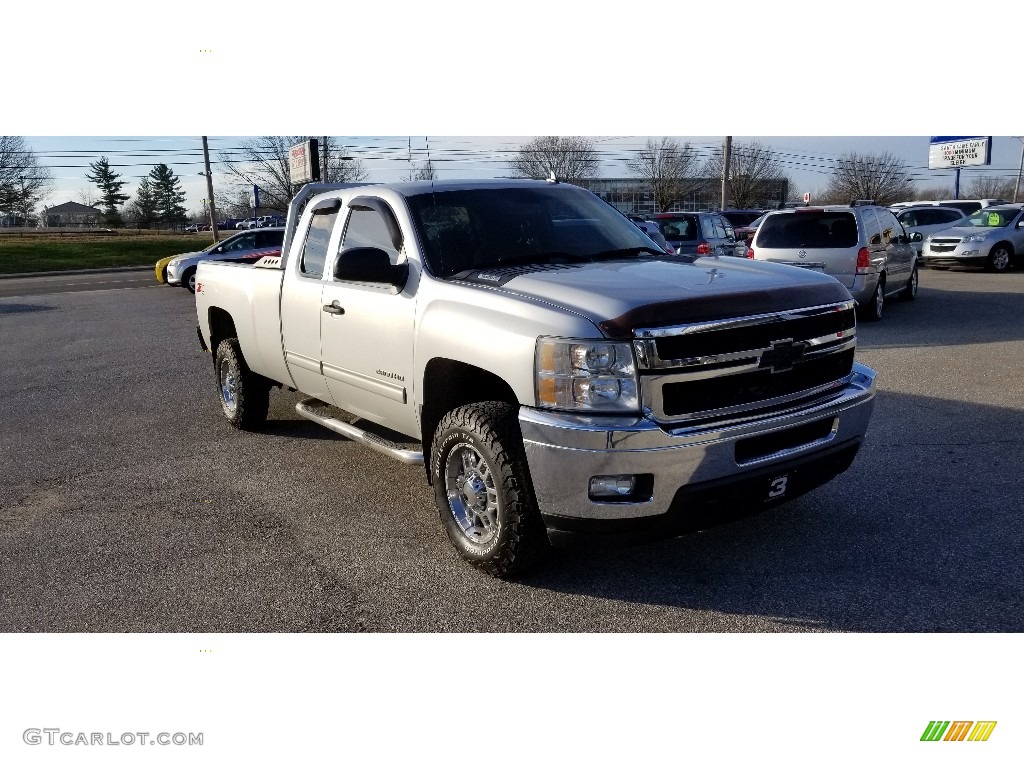 2011 Silverado 2500HD LT Extended Cab 4x4 - Sheer Silver Metallic / Light Titanium/Ebony photo #5