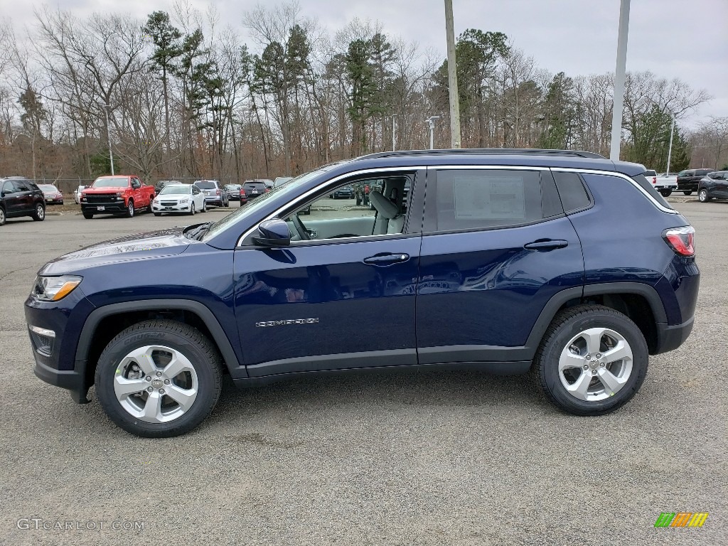 2019 Compass Latitude 4x4 - Jazz Blue Pearl / Black/Ski Gray photo #3