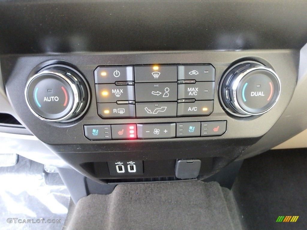 2019 Ford F150 XL SuperCab 4x4 Controls Photo #131392917
