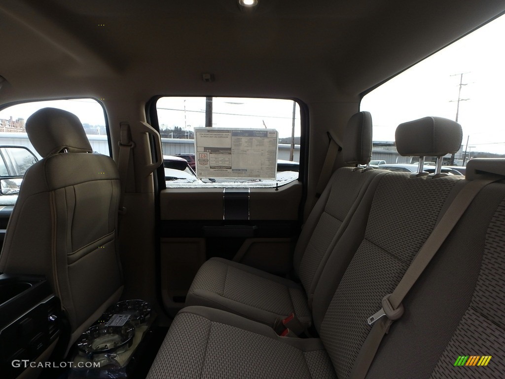 2019 F250 Super Duty XLT Crew Cab 4x4 - Magma Red / Camel photo #11