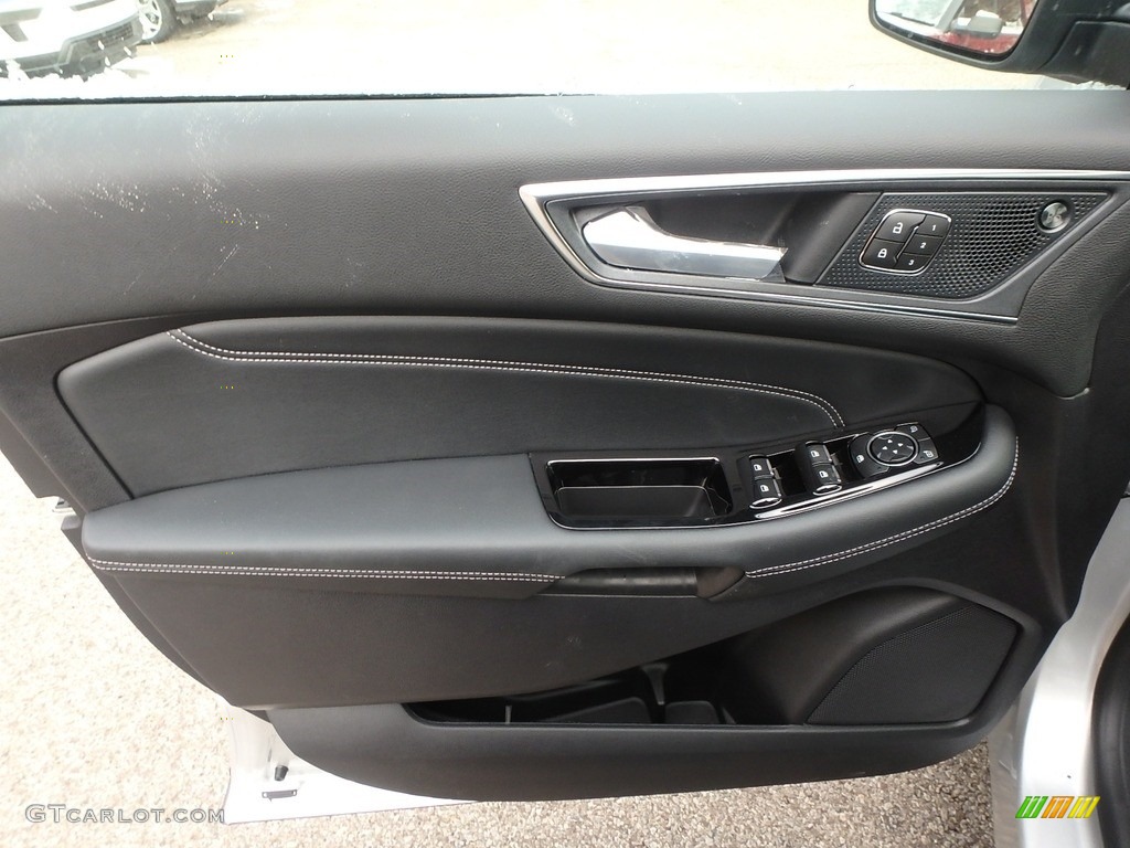 2019 Ford Edge Titanium AWD Ebony Door Panel Photo #131393847