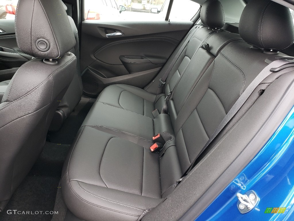 2019 Chevrolet Cruze Premier Hatchback Rear Seat Photo #131394795