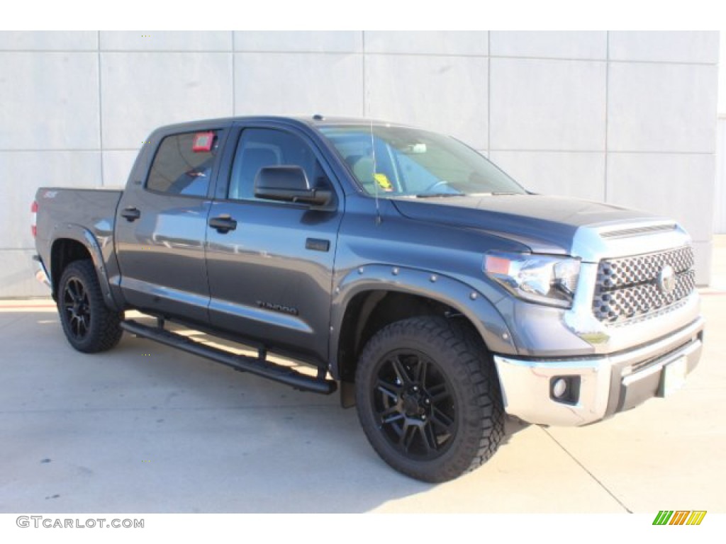 2019 Tundra SR5 CrewMax 4x4 - Magnetic Gray Metallic / Graphite photo #2