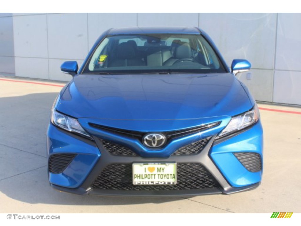 2019 Camry SE - Blue Streak Metallic / Black photo #3