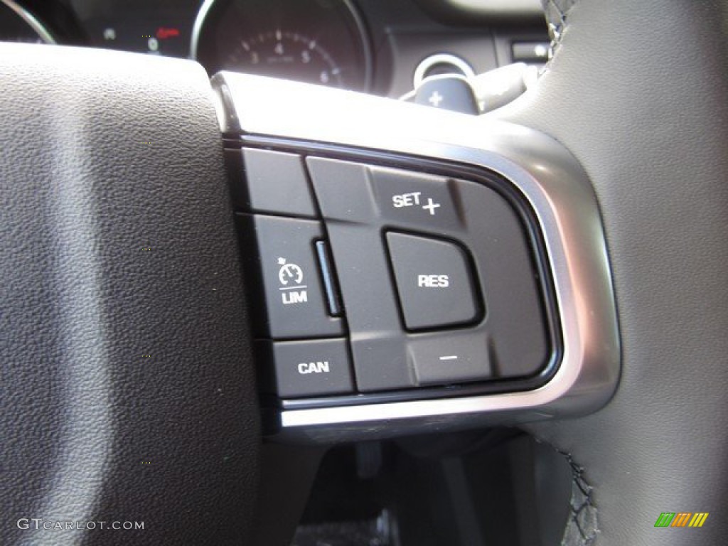 2019 Land Rover Discovery Sport SE Ebony Steering Wheel Photo #131396787