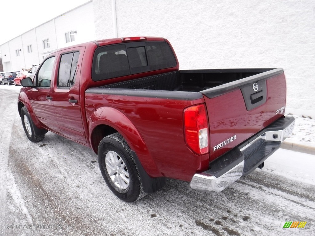 2017 Frontier SV Crew Cab 4x4 - Cayenne Red / Beige photo #10