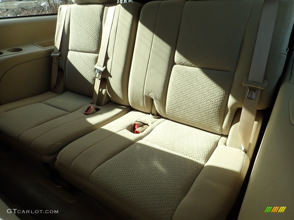 2007 Suburban 1500 LT 4x4 - Gold Mist Metallic / Light Cashmere/Ebony photo #10