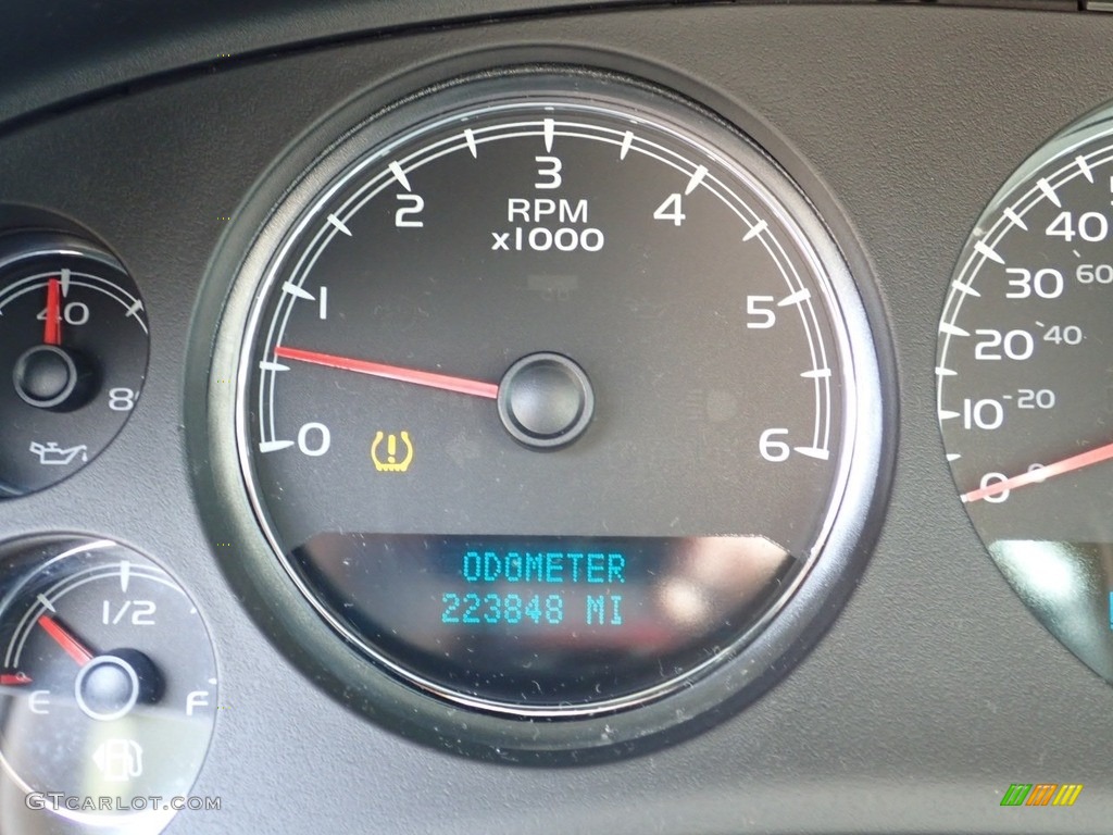 2007 Suburban 1500 LT 4x4 - Gold Mist Metallic / Light Cashmere/Ebony photo #15