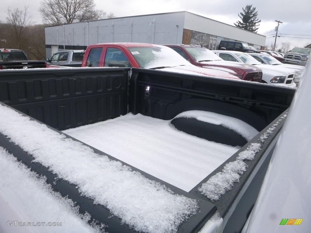 2019 1500 Big Horn Crew Cab 4x4 - Bright White / Black/Diesel Gray photo #12