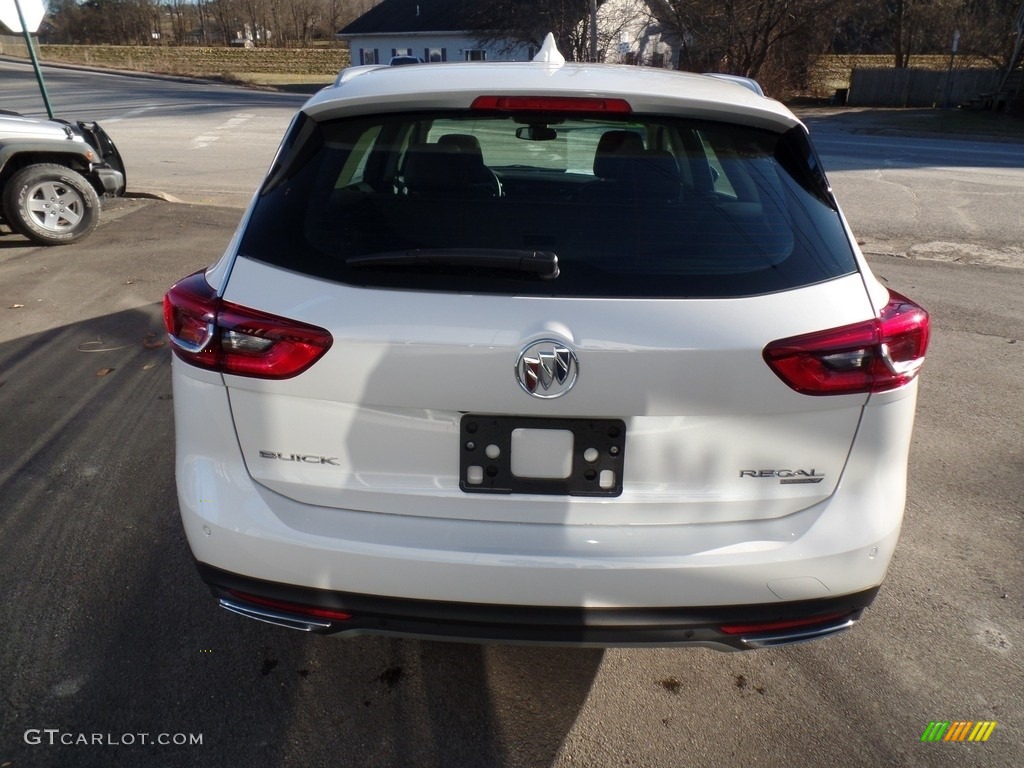 2018 Regal TourX Essence AWD - White Frost Tricoat / Ebony photo #7