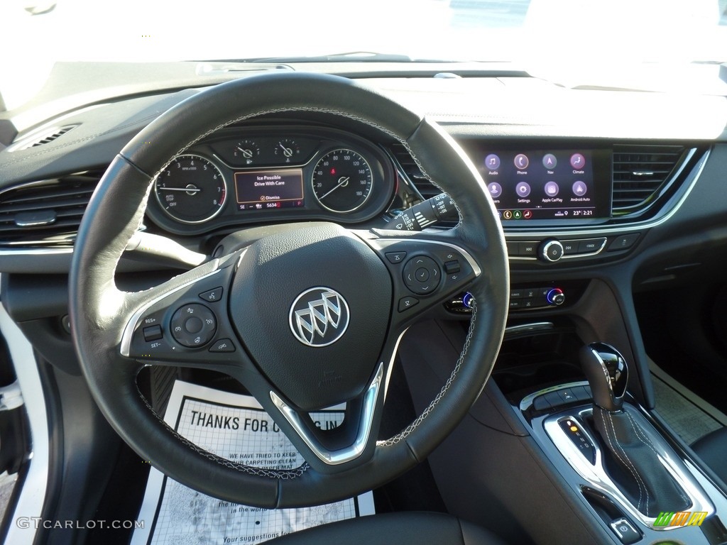 2018 Regal TourX Essence AWD - White Frost Tricoat / Ebony photo #19