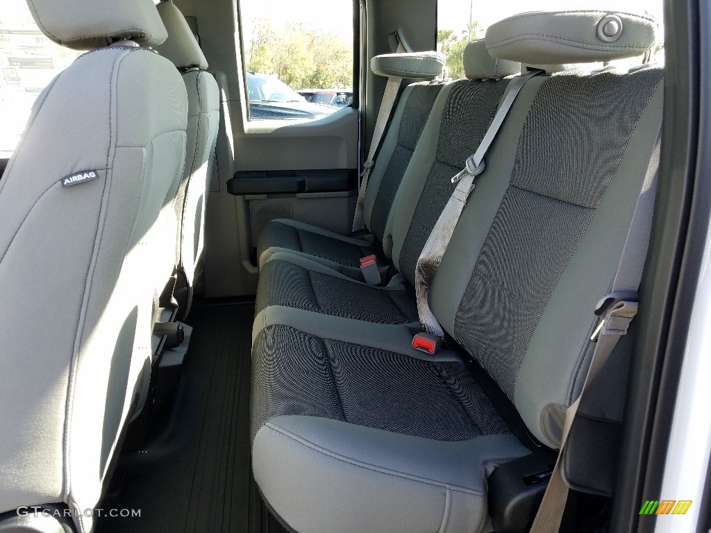 2019 Ford F150 XL SuperCab 4x4 Rear Seat Photo #131405085