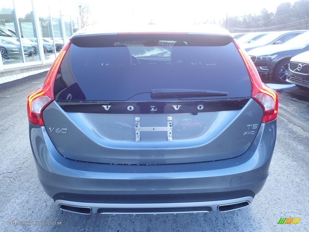 2018 V60 Cross Country T5 AWD - Osmium Grey Metallic / Off Black photo #4