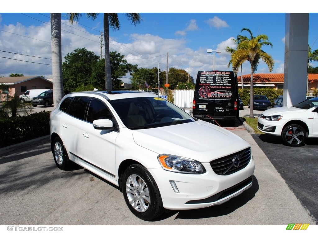 2016 XC60 T5 Drive-E - Ice White / Beige photo #1