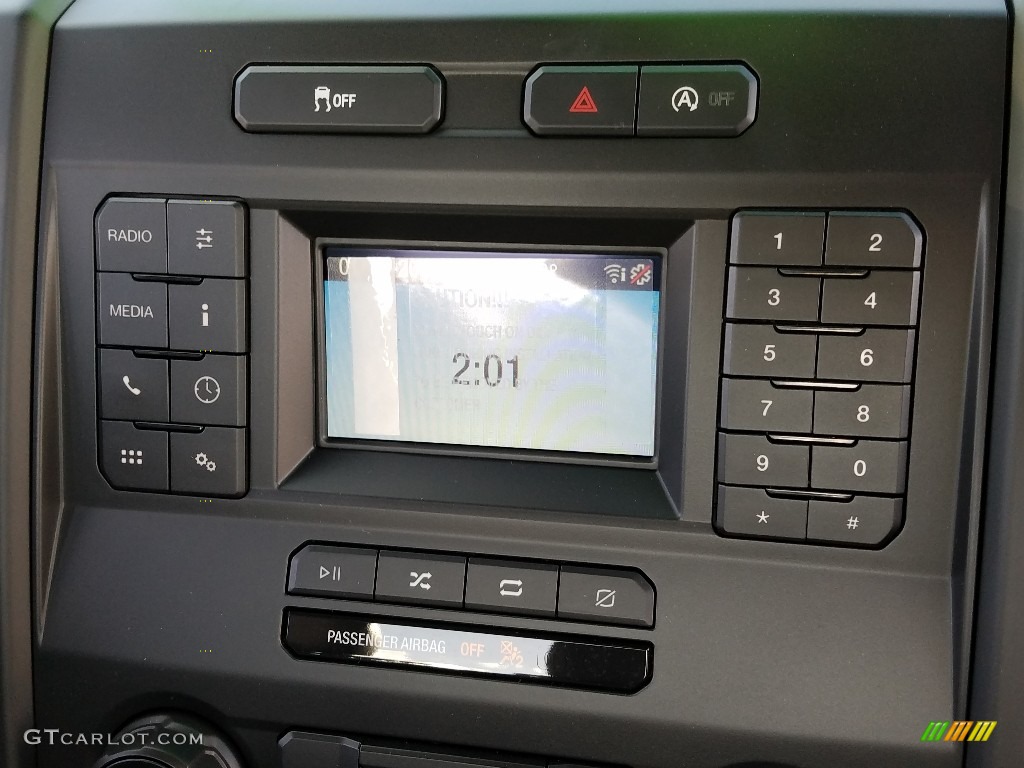 2019 Ford F150 XL Regular Cab Controls Photo #131407689