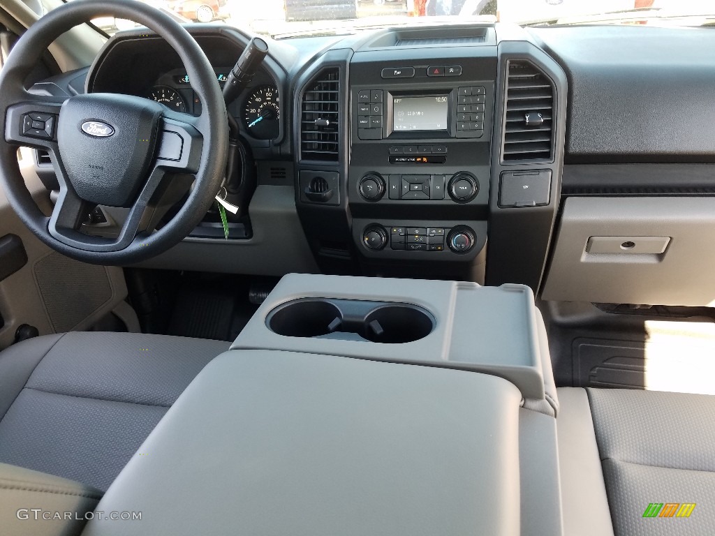 2019 Ford F150 XL SuperCab Dashboard Photos