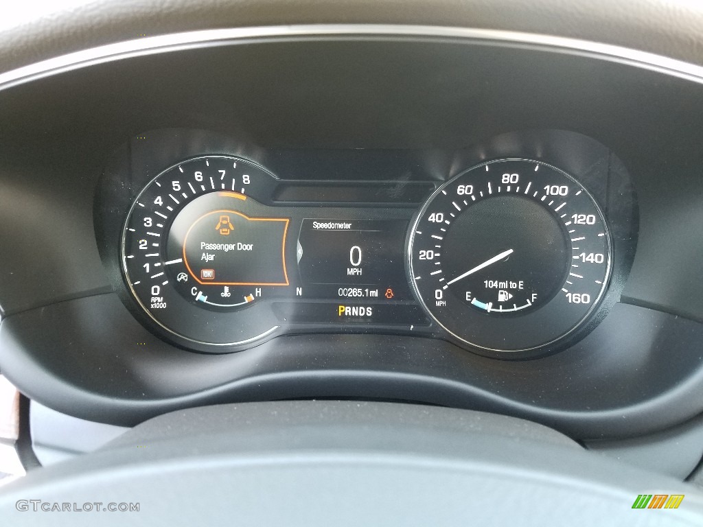 2019 Lincoln MKC Select Gauges Photo #131409519