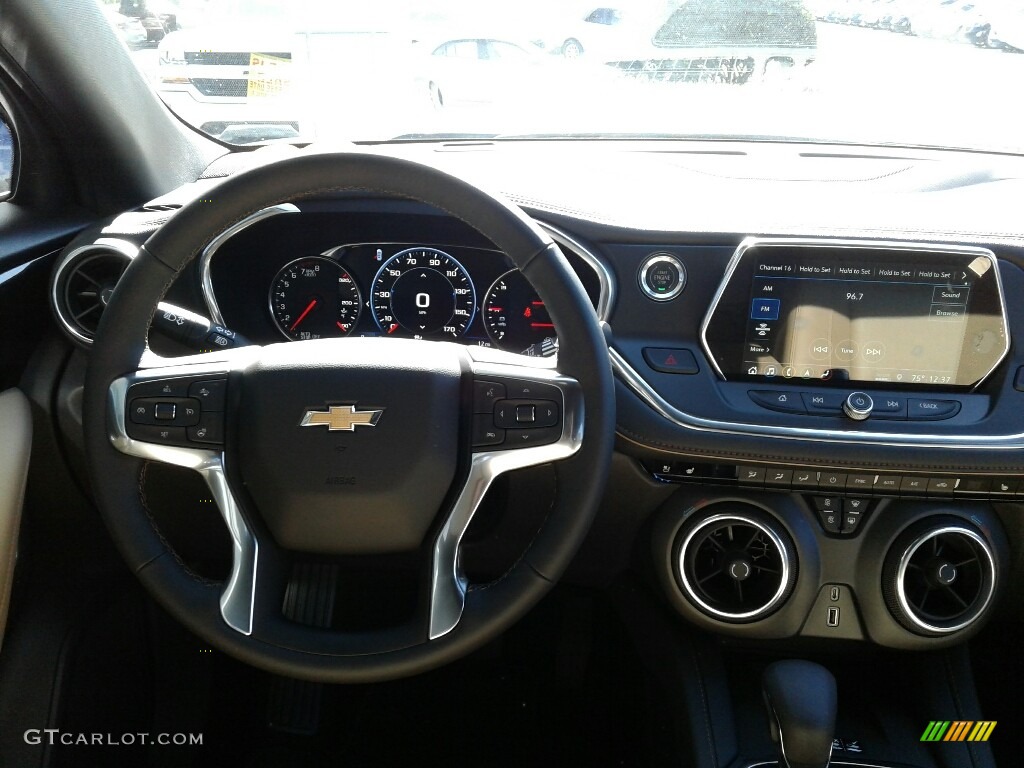 2019 Chevrolet Blazer Premier Jet Black/­Maple Sugar Dashboard Photo #131410245