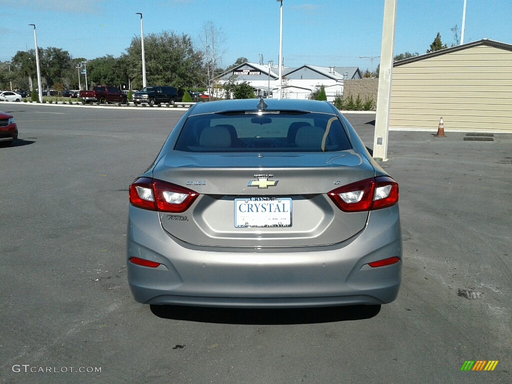 2019 Cruze LT - Pepperdust Metallic / Jet Black/­Galvanized photo #4