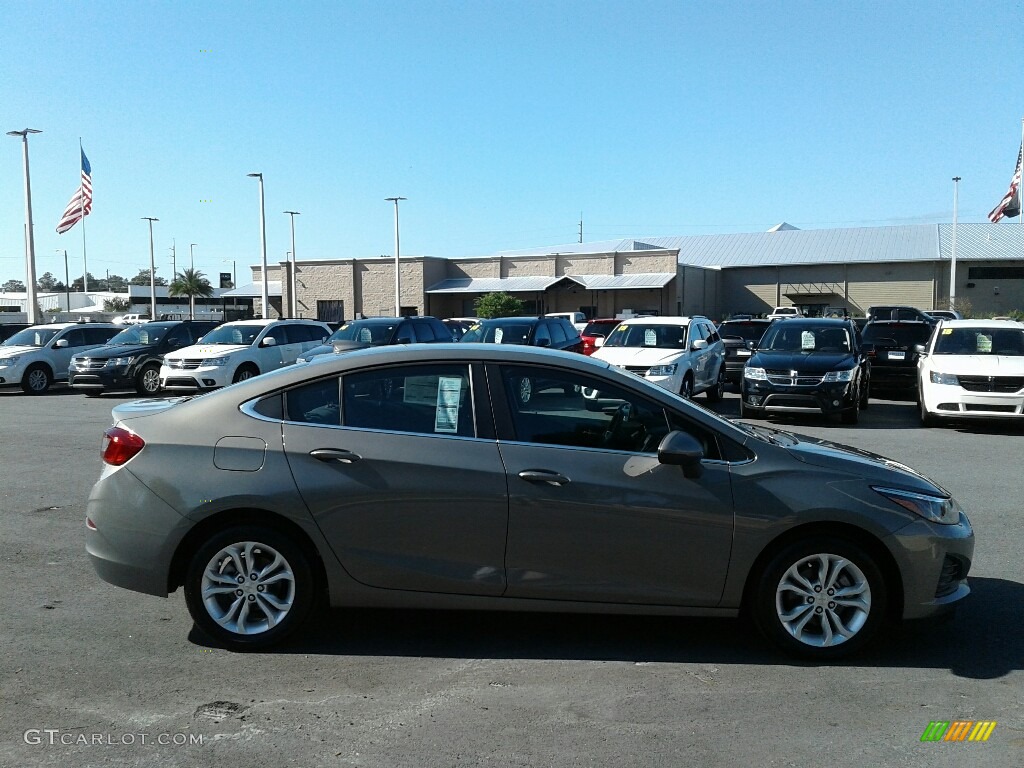 2019 Cruze LT - Pepperdust Metallic / Jet Black/­Galvanized photo #6