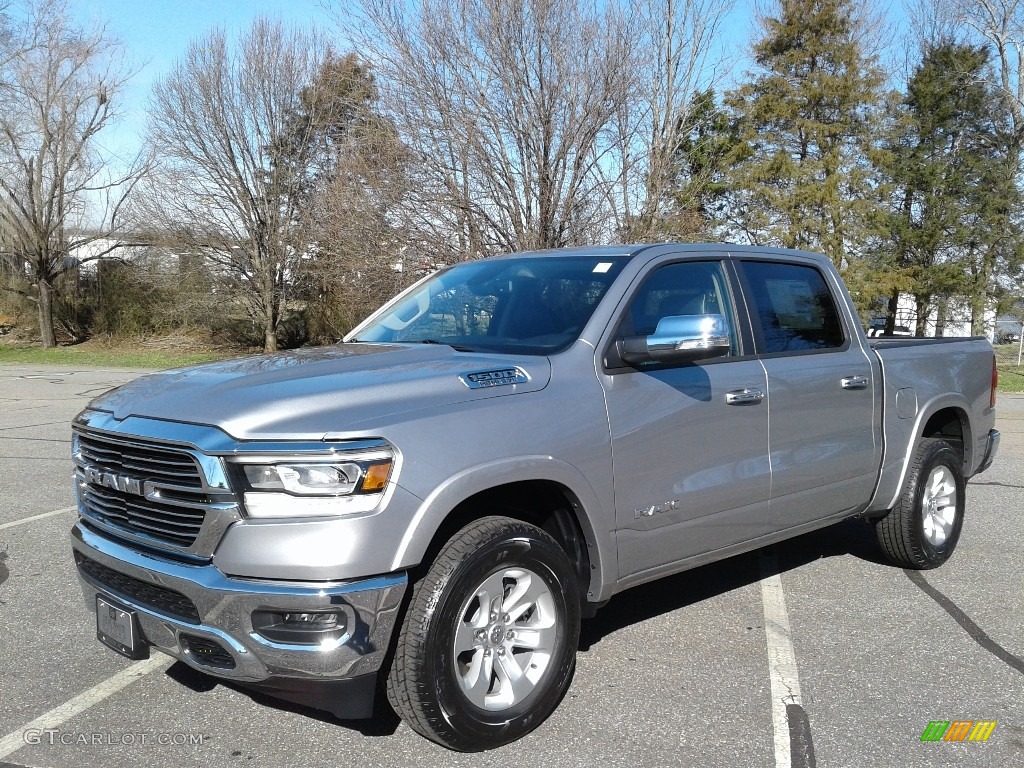 2019 1500 Laramie Crew Cab 4x4 - Billett Silver Metallic / Black photo #2