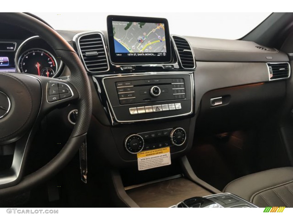 2019 Mercedes-Benz GLS 450 4Matic Dashboard Photos