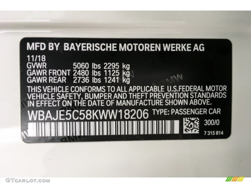 2019 5 Series 540i Sedan - Alpine White / Night Blue photo #11
