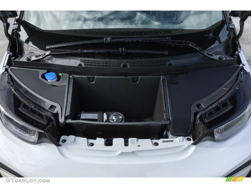 2019 BMW i3 with Range Extender Trunk Photo #131416116