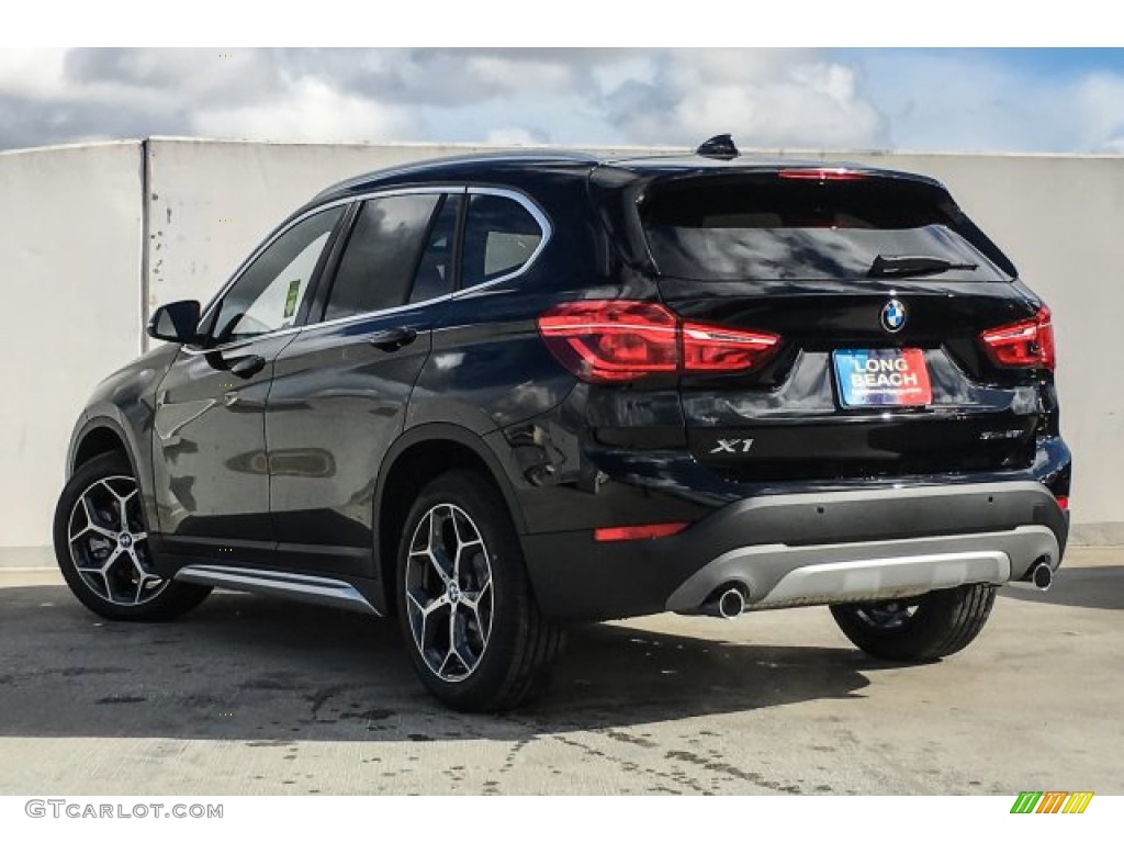 2019 X1 sDrive28i - Jet Black / Black photo #2